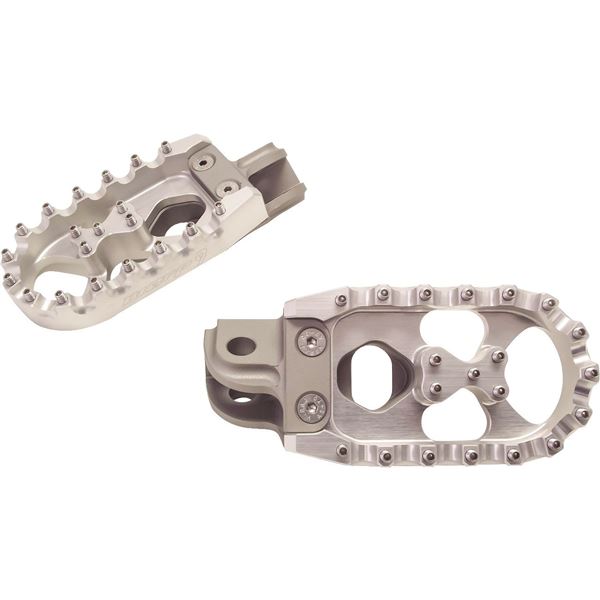 Warp 9 Racing Adventure Footpegs