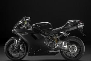 Ducati 848 Evo is a nice superbike compromise