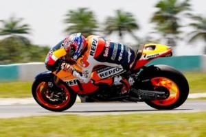 Casey Stoner fastest in Sepang Circuit
