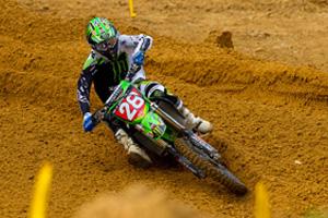 Rattray grabs overall lead with first win