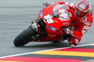 Hayden Flies To Spain To Test Ducati GP12 At Last Minute After Rossi Injury