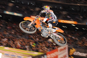 Marvin Musquin crashed but recovered and salvaged some points - Photo: Frank Hoppen
