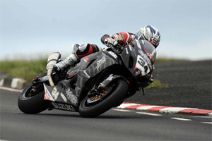 Seeley, who took pole position in the both the Supersport and Superstock classes, also set the quickest lap with a time of 109.155mph.