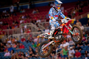 Short Earns 10th at St. Louis Supercross 