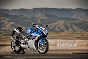 GSX-R600 Sets the Pace on the Track 