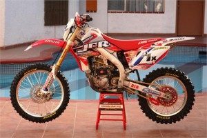Johnny Campbell's JCR/Honda Announces Partnership With Chaparral Motorsports