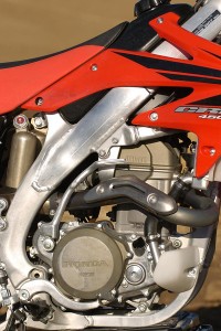 The Dirt Bike Guy: Honda's CRF450R Is Ideal For Tall Riders 