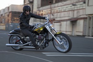 2013 Harley-Davidson CVO Breakout - Action