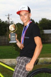 Zach Bell Wins AMA Racing Motocross Horizon Award