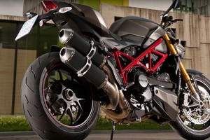 2013 Ducati Streetfighter 848 - Exhaust