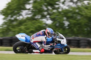 Cardenas and Hayden Square Off For AMA Pro Superbike Supremacy At Miller  Motorsports Park