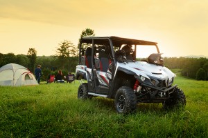 2018_Wolverine_X4_Matte_Silver_Lifestyle_09_0149-bc397f0d881f9b3c83a6481941d55e8c